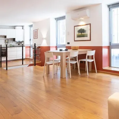 Comfortable Flat In Porta Romana Apartment Milan