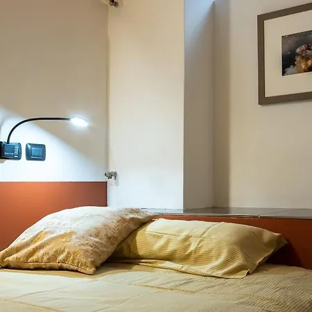 Comfortable Flat In Porta Romana Apartment *